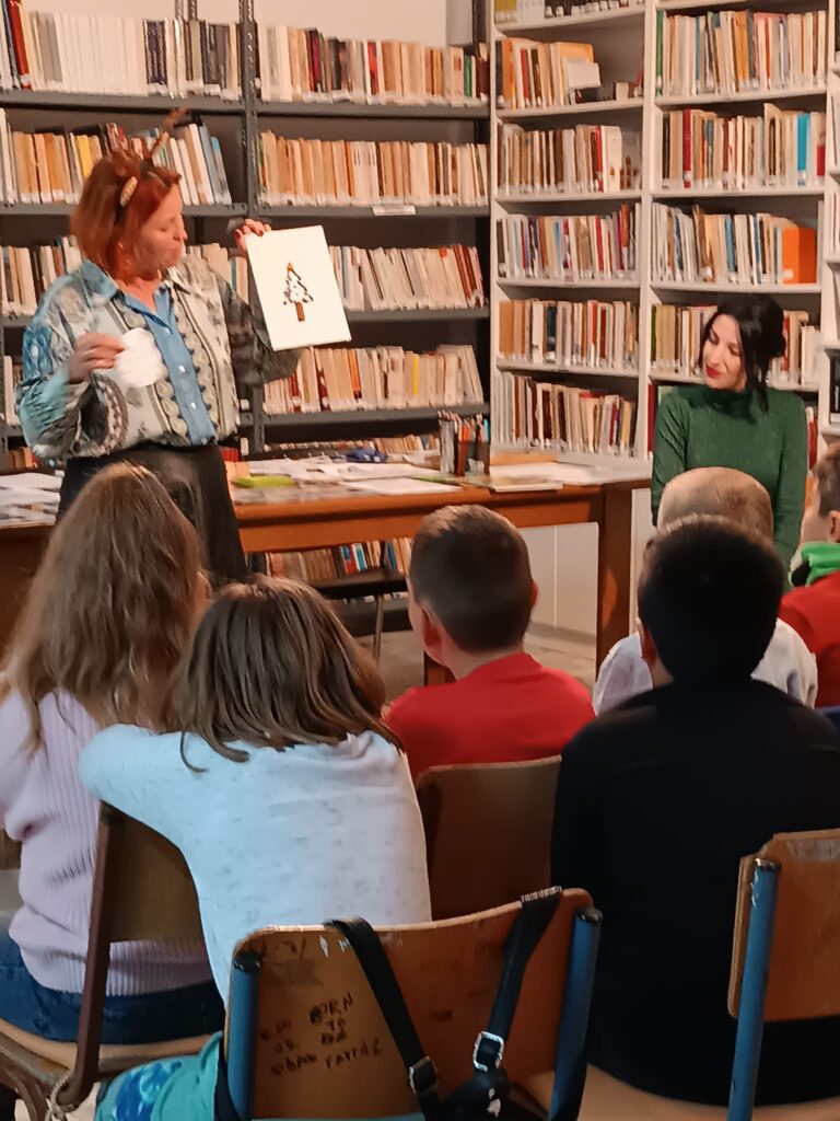 412894875 940218857736157 1564256761968362558 N