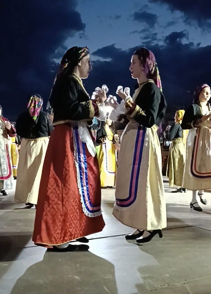 445375741 1045130427244999 7871068030779239088 N